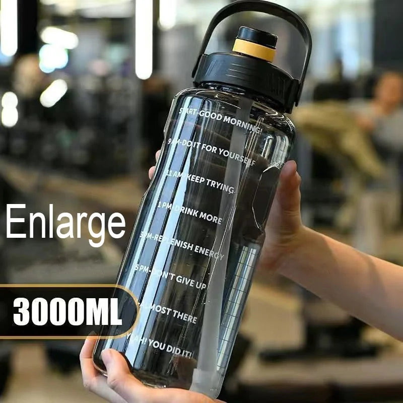 Copo de água de grande capacidade para estudantes, esportes ao ar livre e fitness, resistente a choques e garrafa de água resistente a altas temperaturas