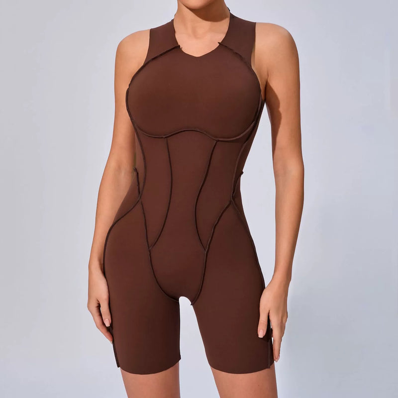 Novo verão costura cor sem costas macacões de yoga com almofadas no peito feminino sem mangas esportes bodysuit hip levantamento treino macacão