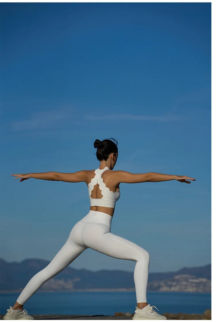 Fubeike calças esportivas sem costura 2024 oco volta sutiã de yoga para mulheres cintura alta fitness ginásio legging treino collants roupas esportivas